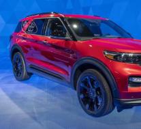 2020年福特超级大国以7.3升V8进入芝加哥