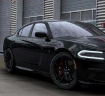 道奇充电器SRT Hellcat Octane Edition适用于流行的黑色外观