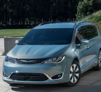 2017款克莱斯勒Pacifica Hybrid现已成为美国环保署评定的小型货车燃油效率的王者
