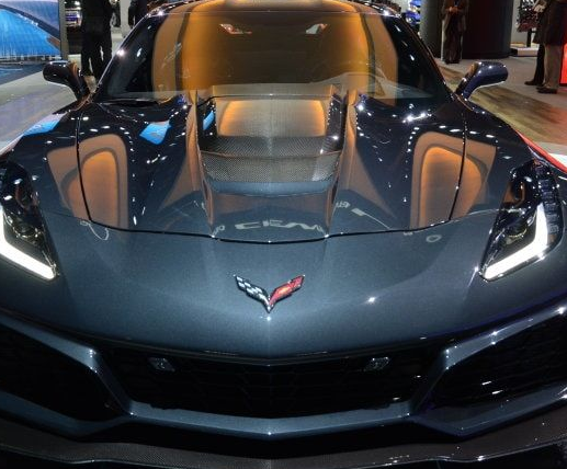 2019年雪佛兰Corvette ZR1今天在纽伯格林赛道上试车