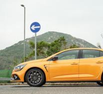 新的2019年雷诺Megane RS的更多图片已泄露到网络上