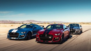 2020年福特野马Shelby GT500的深入研究 如何实现其超级跑车的性能