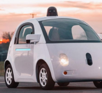 戴姆勒首席执行官表示 苹果和谷歌越来越接近于制造自动驾驶汽车