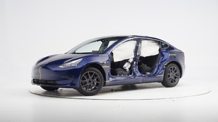 特斯拉Model 3在其安全性荣誉中添加了IIHS Top Safety Pick +