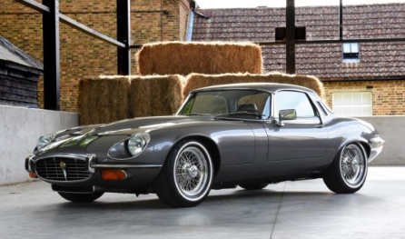 汽车资讯：经过广泛修复的1974 Jaguar EType结合了现代实用性和经典风格 