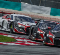 奥迪R8 LMS GT3到2015年年底在马来西亚雪邦以1-2-3获胜