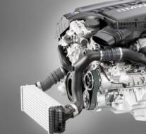 新车型仅由3.0升双涡轮V6发动机提供动力可产生约298kW和542Nm的功率
