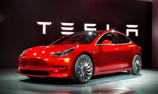 汽车资讯：评测：特斯拉Model 3怎么样及全新高尔夫怎么样 