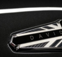 戴维·布朗汽车公司试驾新款高性能GT