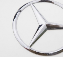 梅赛德斯-奔驰考虑汽车的燃油经济性和排放范围