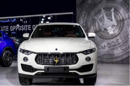 ​玛莎拉蒂皇家Quattroporte 莱万特和吉卜力推出的特别版三重奏