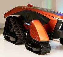 ​久保田的自动驾驶电动拖拉机看起来像下一代火星漫游者