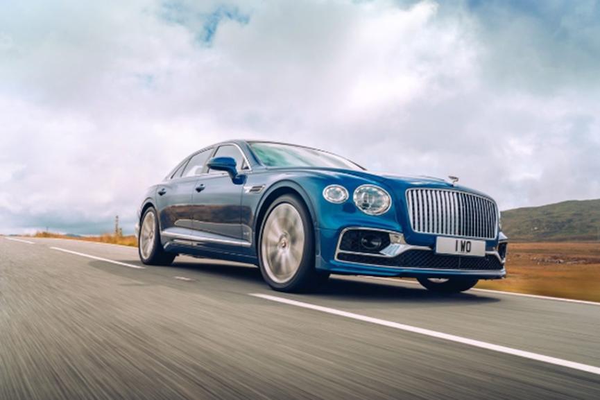 将日历标记在备受期待的Bentley Flying Spur第一版上