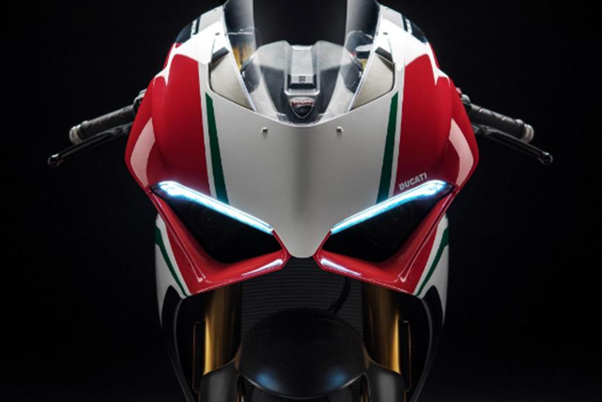 杜卡迪宣布杜卡迪916诞生25周年的限量版Panigale V4