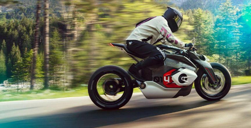 ​BMW Motorrad推出Vision DC Roadster概念车
