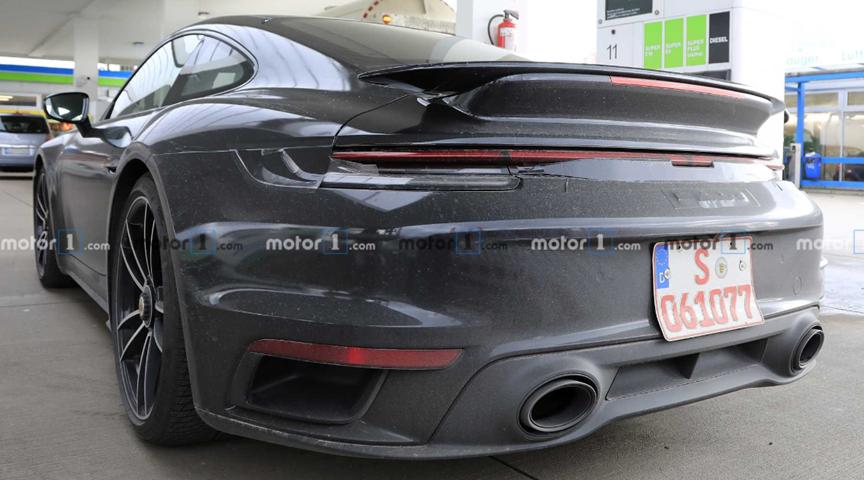 2021年保时捷911 Turbo在新的间谍照片中大显身手