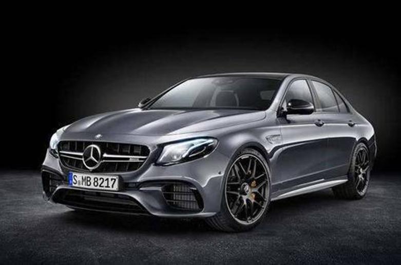 ​预计下一款梅赛德斯-奔驰AMG E63将配备先进的全轮驱动系统