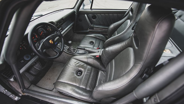 1987年保時捷959可能以125萬美元的價格落槌