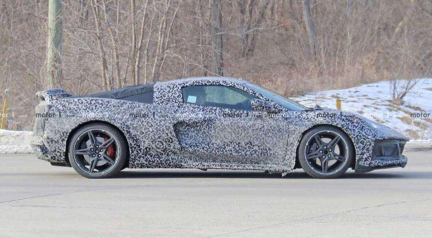 据说中置引擎C8 Corvette的底盘无法处理顶级功率