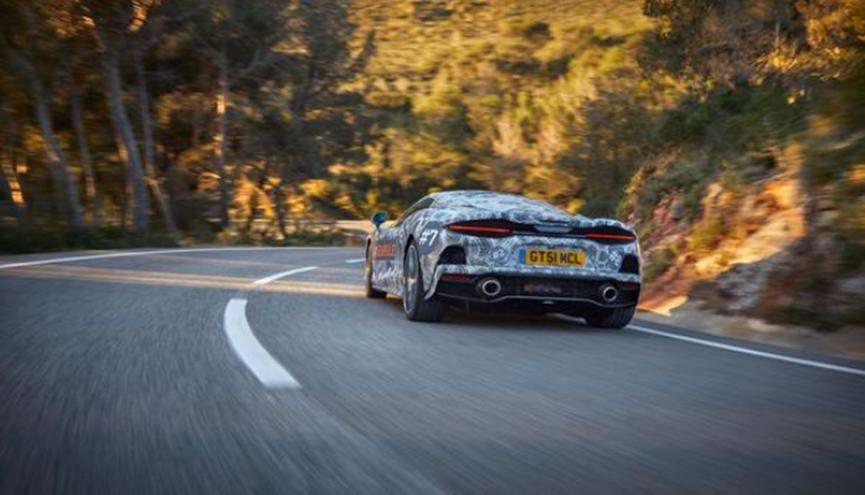 迈凯轮用新的超级跑车GT来吸引车迷