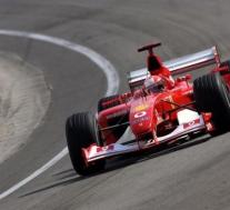 法拉利在赛季剩余时间更新了一级方程式赛车的涂装