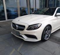 梅赛德斯amg C63 S航空版63显示