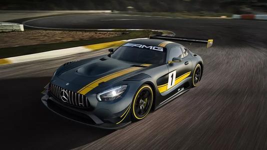 梅赛德斯AMG GT4在高速履带式车厢中自我冷却的能力更强