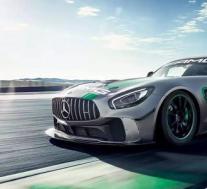 梅赛德斯AMG GT4在高速履带式车厢中自我冷却的能力更强