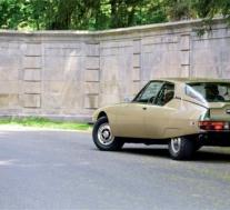 雪铁龙SM效果图带回70年代法国车的味道