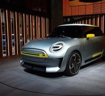 现在可以订购美国规格的MINI Electric