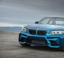 ​3系列的BMW M2保险杠是真实的东西