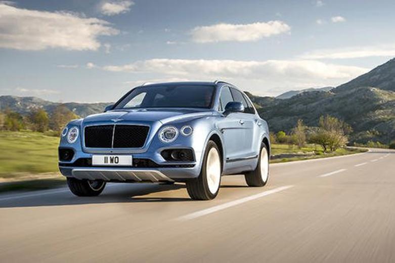 Bentley Bentayga PHEV上市销售贴纸显示起价160000美元