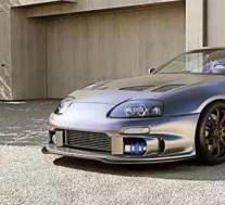 丰田Supra MkIV Tribute车身套件看起来圆滑