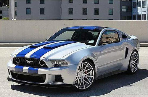 Shelby GT500可以选择带涂漆的赛车条纹价格为10000美元