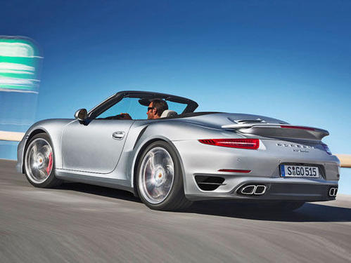 新款保时捷911 Turbo Cabriolet和Targa亮相交通