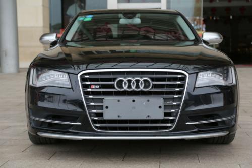 奥迪S8首次亮相571 HP 4.0升V8美国仅获得长模型
