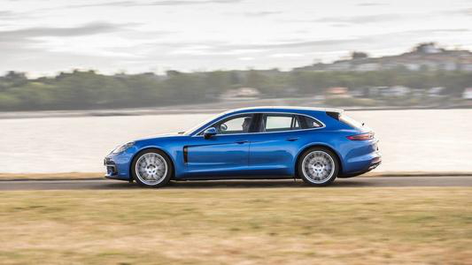 评测：Panamera 4 Sport Turismo和全新一代朗逸性能怎么样 