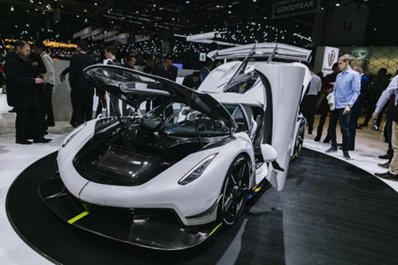 Koenigsegg Jesko轿车被渲染为谣言四座