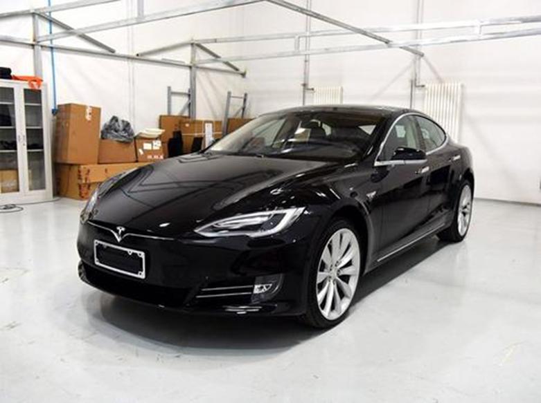 ​特斯拉将Model S的价格降低3000美元Model X的价格降低2000美元