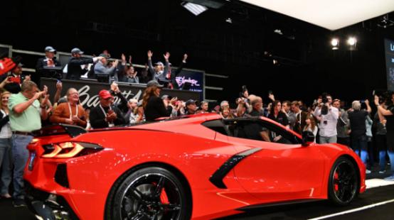 2020 Corvette  VIN  0001为慈善事业筹集了300万美元
