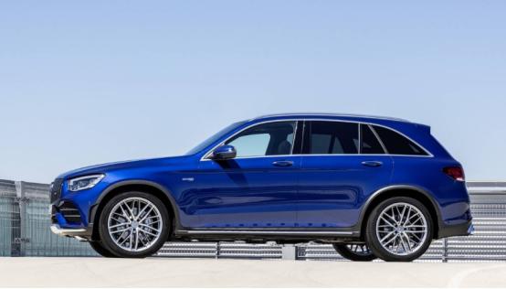 2020年梅赛德斯AMG GLC 43双门轿跑车起价为6.3万美元