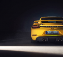 保时捷718 Cayman GT4最高时速为188mph而Spyder仅低1mph