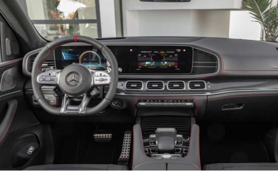 梅赛德斯AMG GLE 53 4Matic +更新为435hp直列6