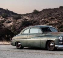 Icon的最新作品是由特斯拉提供动力的1949 Mercury Coupe
