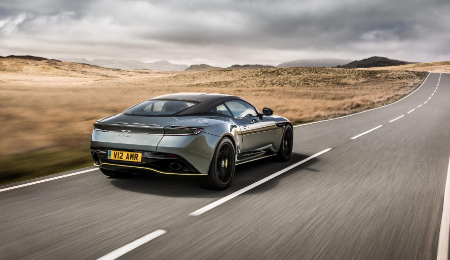 2019年阿斯顿马丁DB11 AMR凭借630hp  V12获得旗舰地位