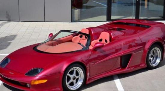 罕见的一种中置发动机C4 Corvette售价为12万美元
