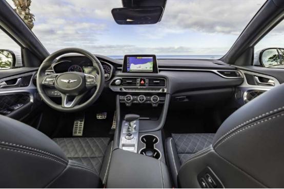 2019 Genesis G70提供6速手动和Brembo制动器