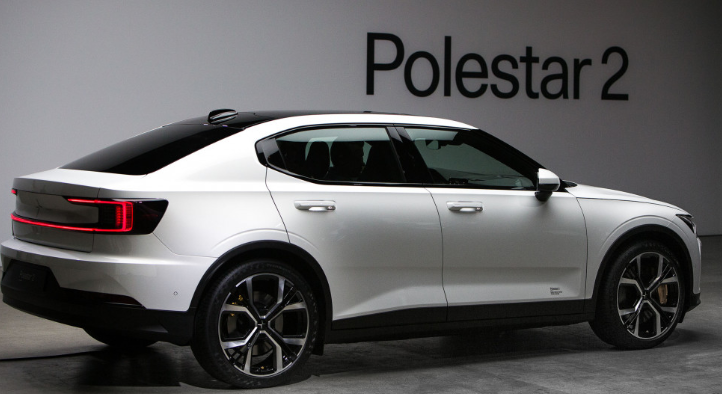 2021 Polestar  2成本约为60,000美元，低于预期