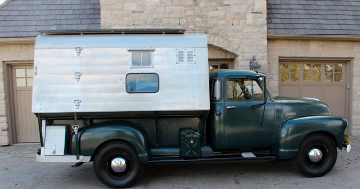 史蒂夫麦昆（Steve McQueen）的1952年露营车可以是您的！