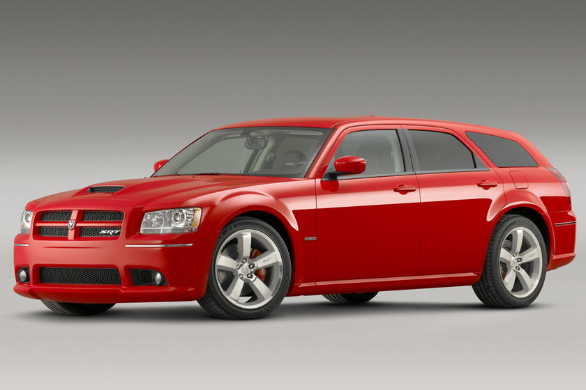 道奇玛格南（Dodge  Magnum）获得SRT  Hellcat宽体治疗